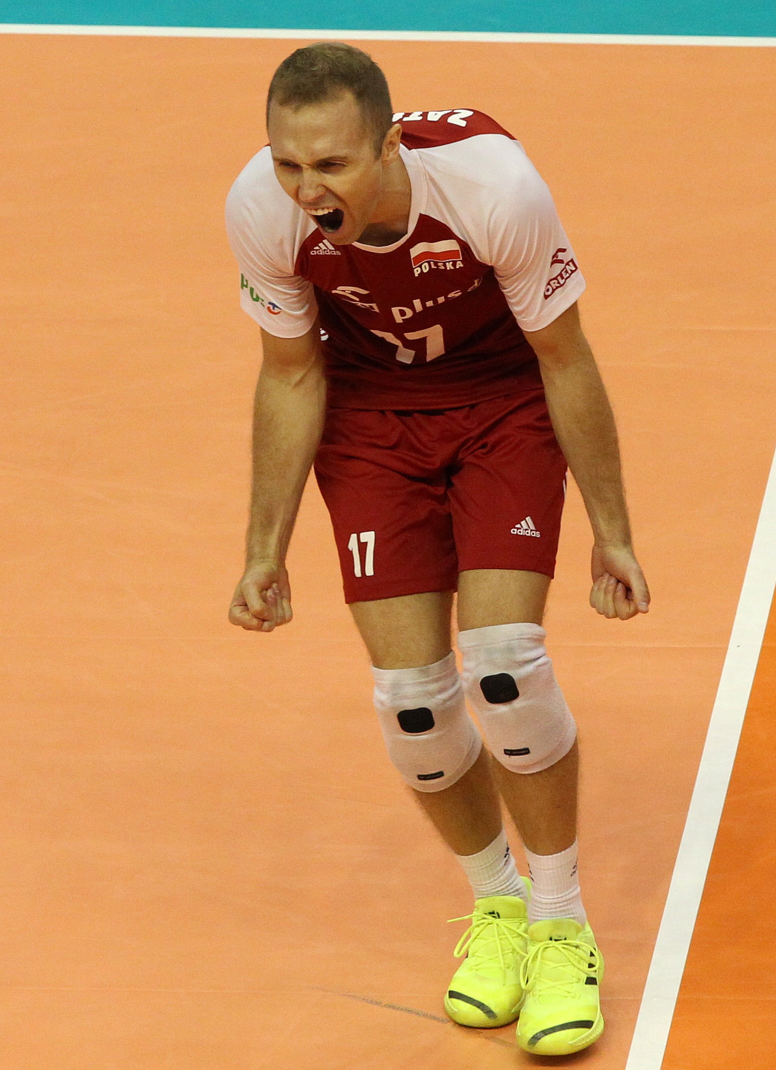 genouillères-masquées-pologne-volley-errea-tokio-adidas-2018-1