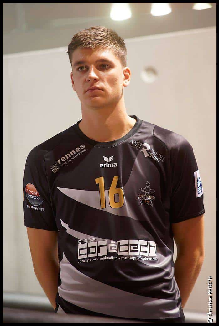 nouveau-maillot-volley-Rennes-volley-35-erima-2018-2019-lam-5