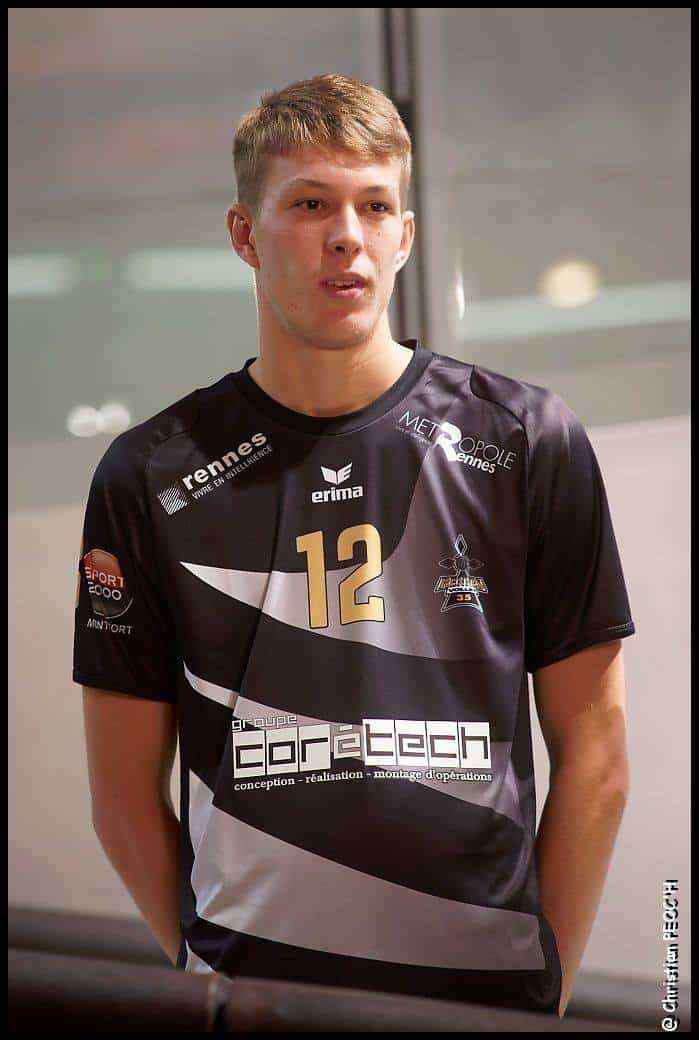 nouveau-maillot-volley-Rennes-volley-35-erima-2018-2019-lam-6