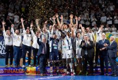 Image de l'article La compo chaussures de Tours Volley Ball en finale de la Coupe de France 2019