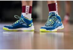 Image de l'article Test des chaussures de volley Allsix V500 MID