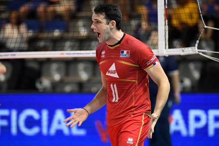 un-nouveau-maillot-errea-de-lequipe-de-france-de-volley-a-venir-13