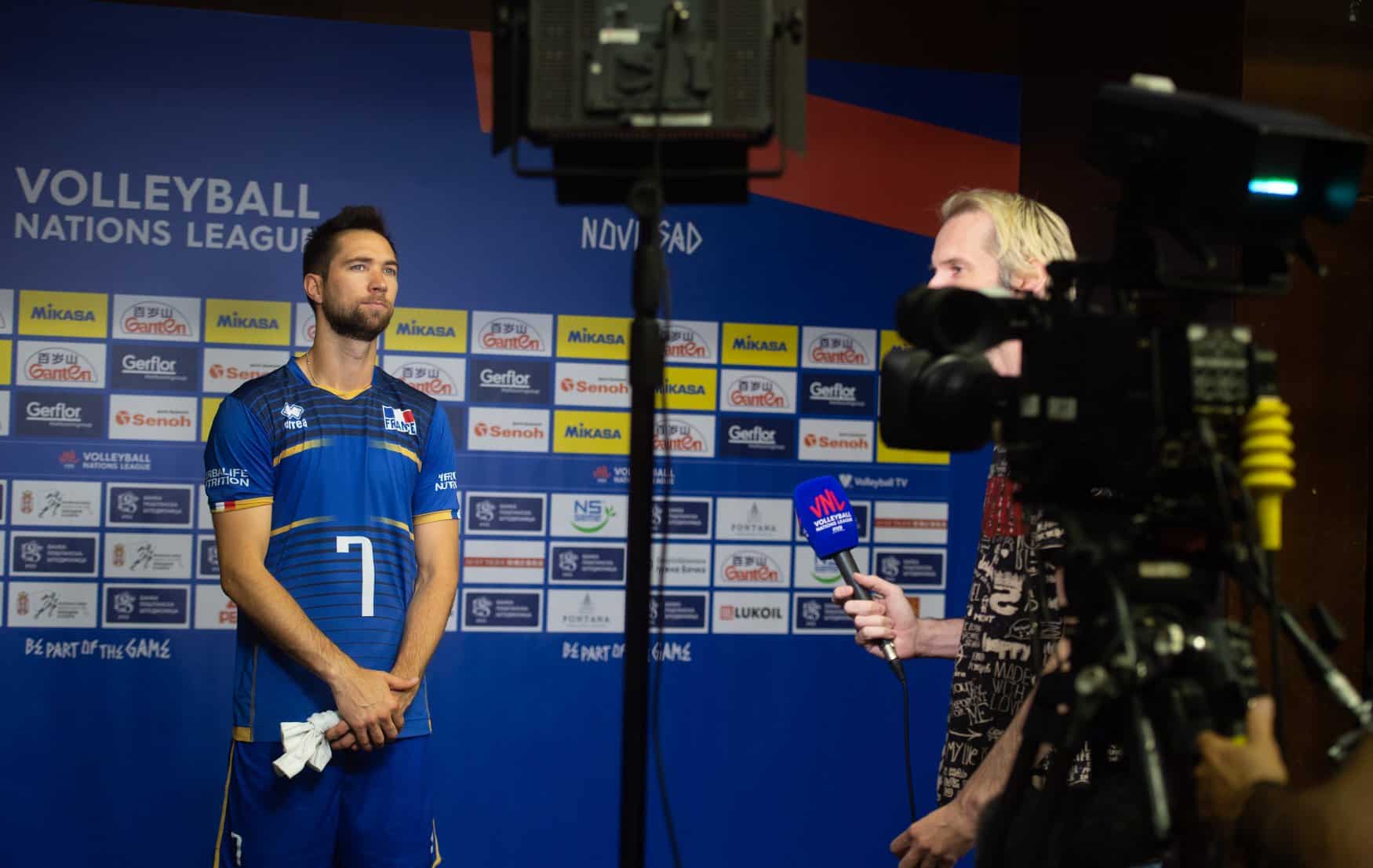 un-nouveau-maillot-errea-de-lequipe-de-france-de-volley-a-venir-9