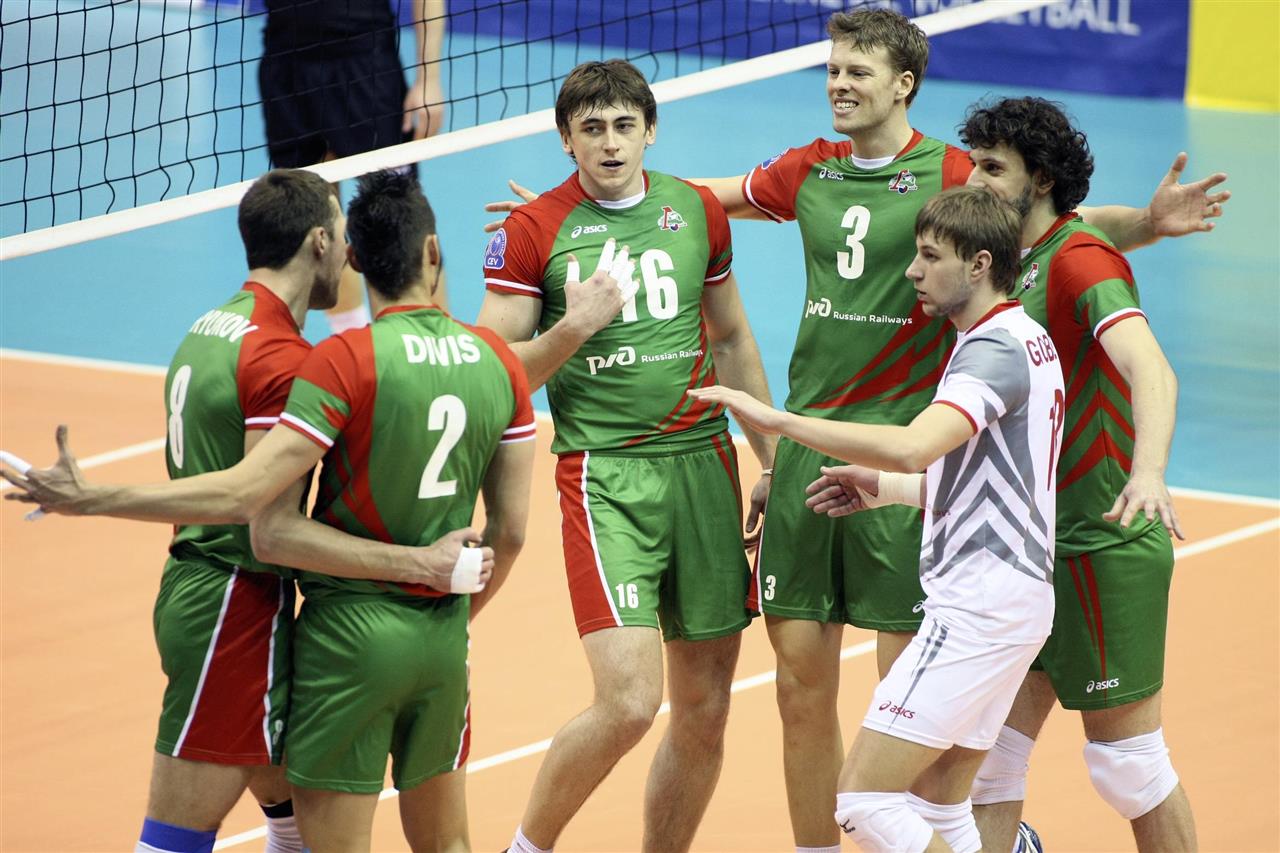 Vainqueur-ligue-des-champions-2013-LOKOMOTIV-NOVOSIBIRSK-asics-1