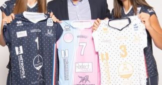 Image de l'article Le Volley Club de Marcq-en-Baroeul et Erreà dévoilent les maillots 2020-2021